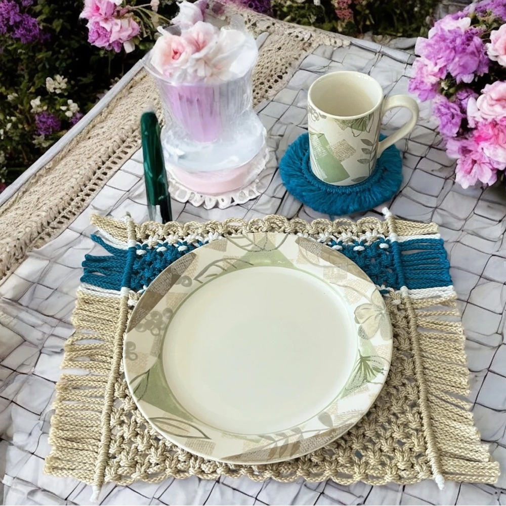 HANDMADE MACRAME DINING SET - 4 PLACEMATS & 4 COASTERS BOHO TABLE DECOR